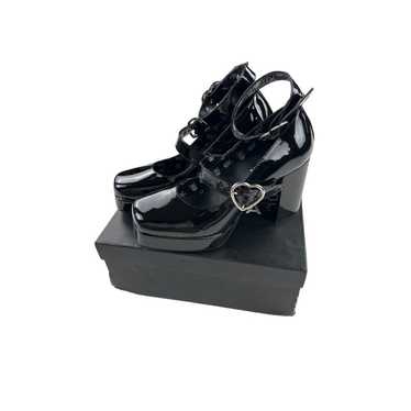 Dolls Kill - Lamoda Chrome Heart Heels in Black