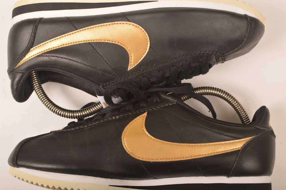 Nike Nike Classic Cortez Black Metallic Gold - image 4