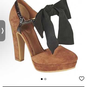 SEE BY CHLOE platform heels