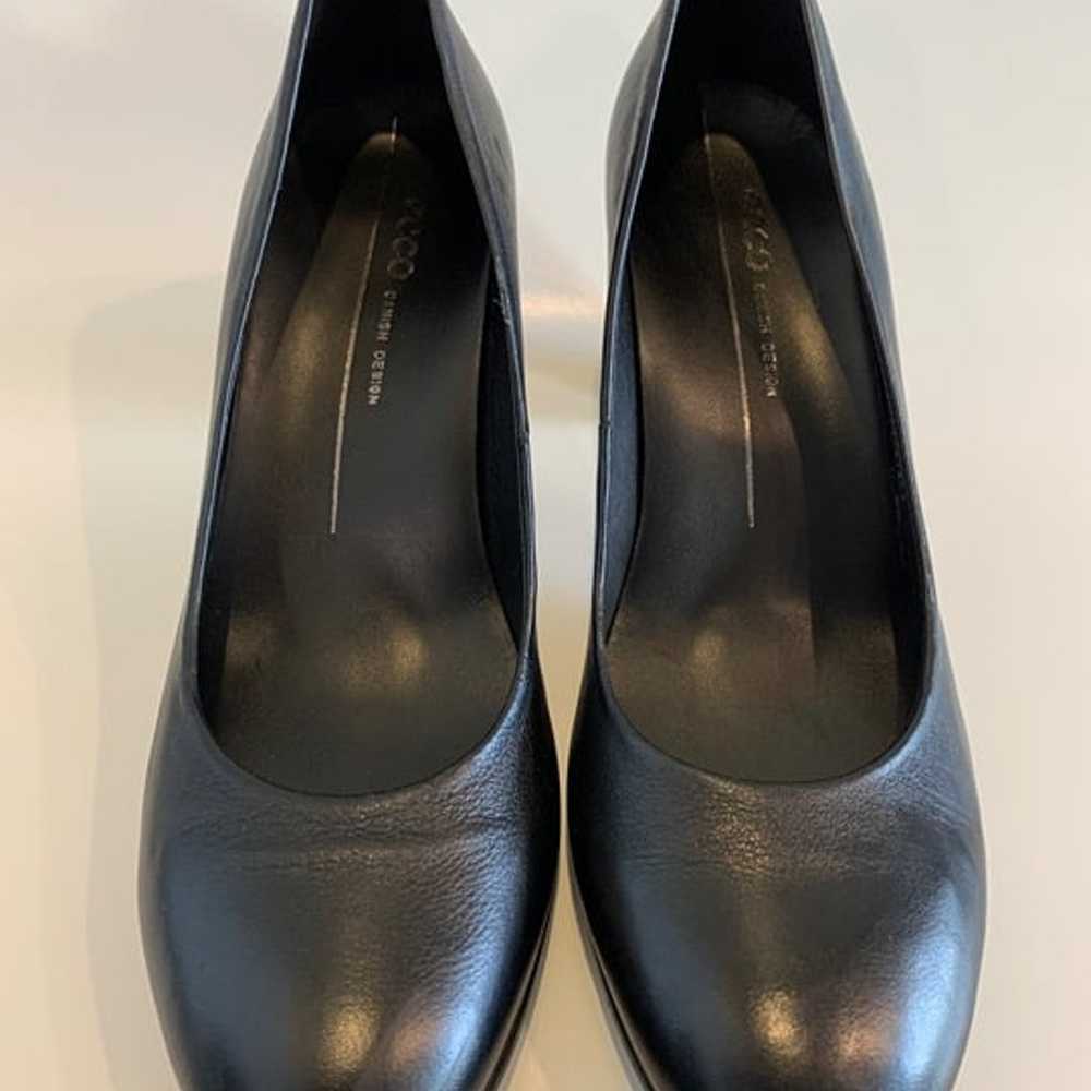 Ecco Womens Pump Size 39 (US 8-8.5) Black Leather… - image 2