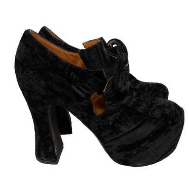 Havana Last by Jeffery Campbell Black Velvet Platf