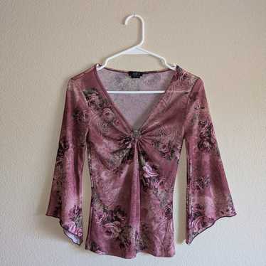 Vintage rose whimsy goth bell 3/4 sleeve top - image 1