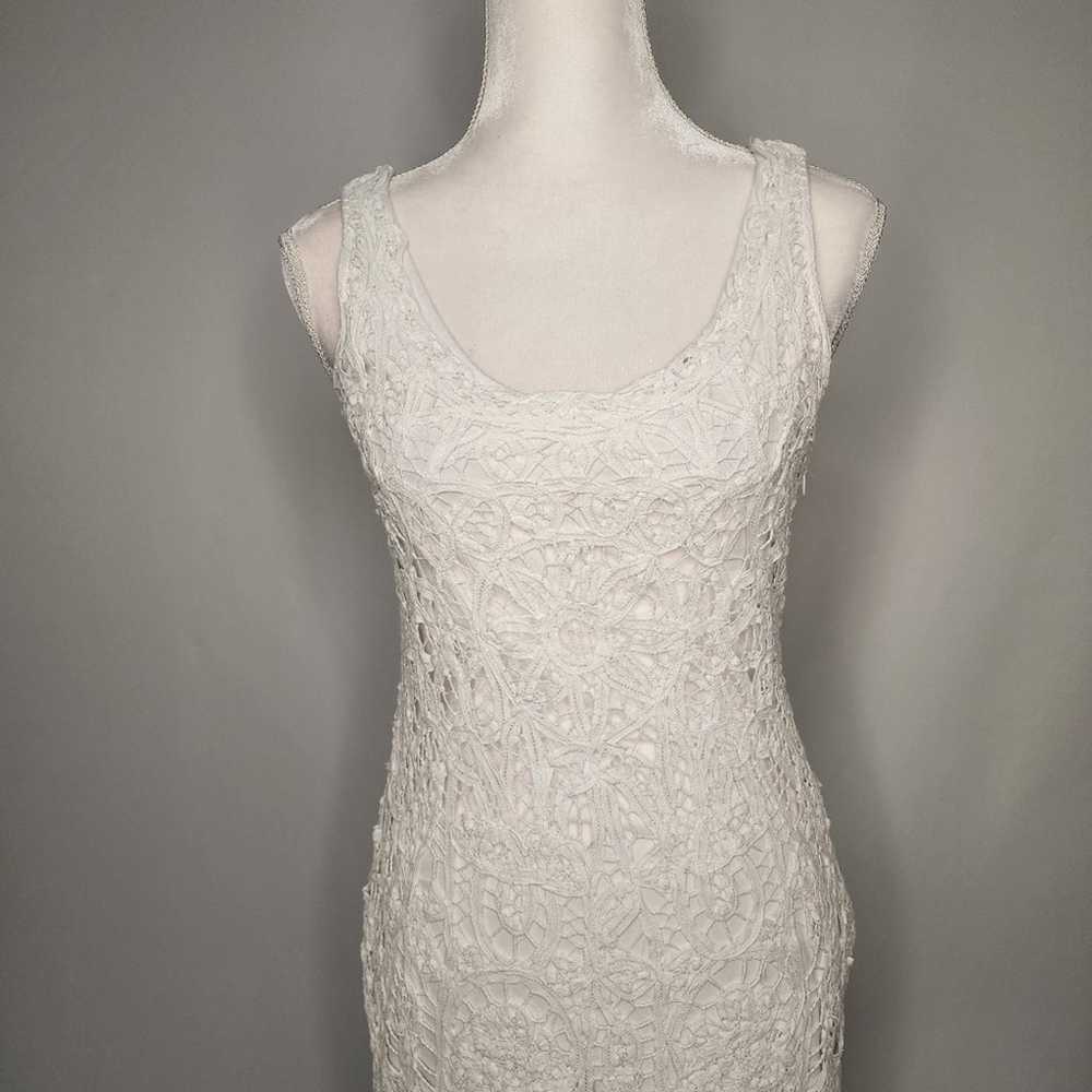 Banana Republic White Lace Sleeveless Pencil Dres… - image 2