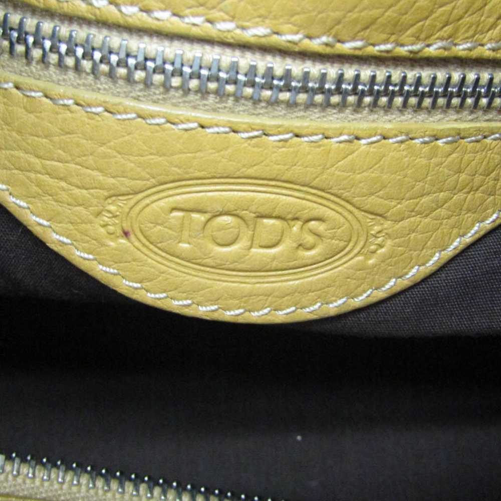 Tod's Brown Leather Shoulder Bag (Pre-Owned) - image 8