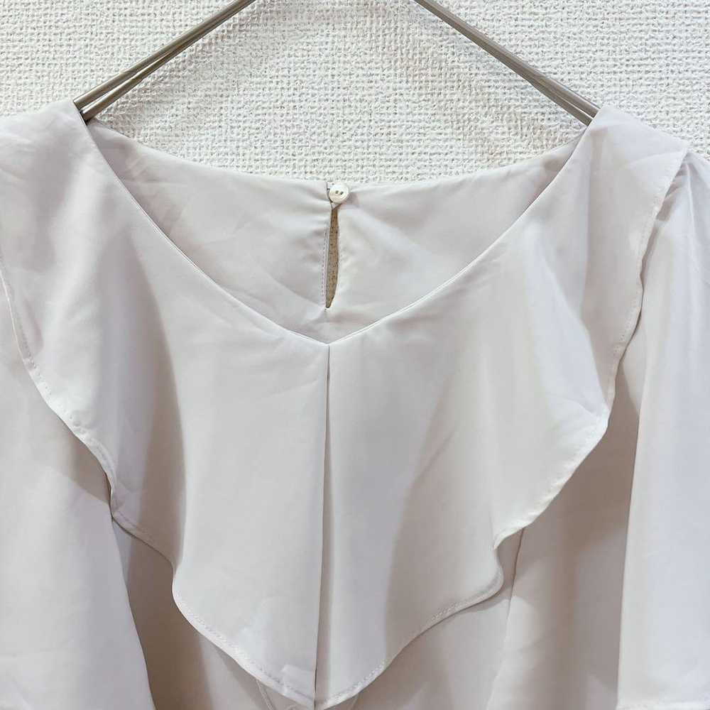 NATURAL BEAUTY Blouse, Short Sleeve, Ruffled Coll… - image 2