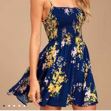 Flowy floral Dress - image 1