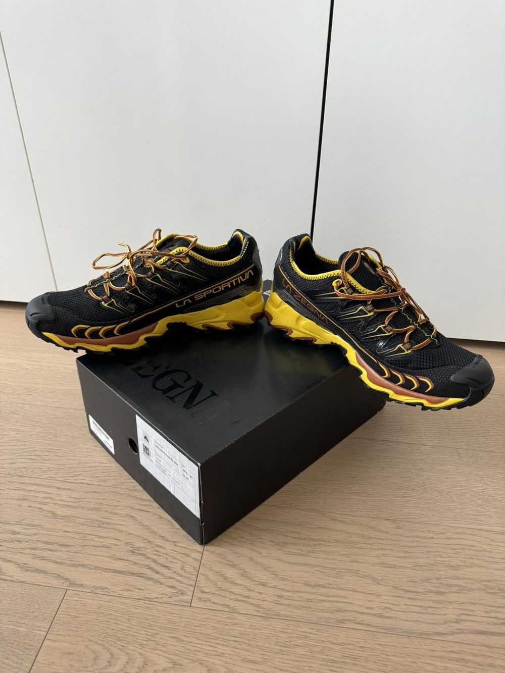 Ermenegildo Zegna × La Sportiva Ultra Raptor Moun… - image 6