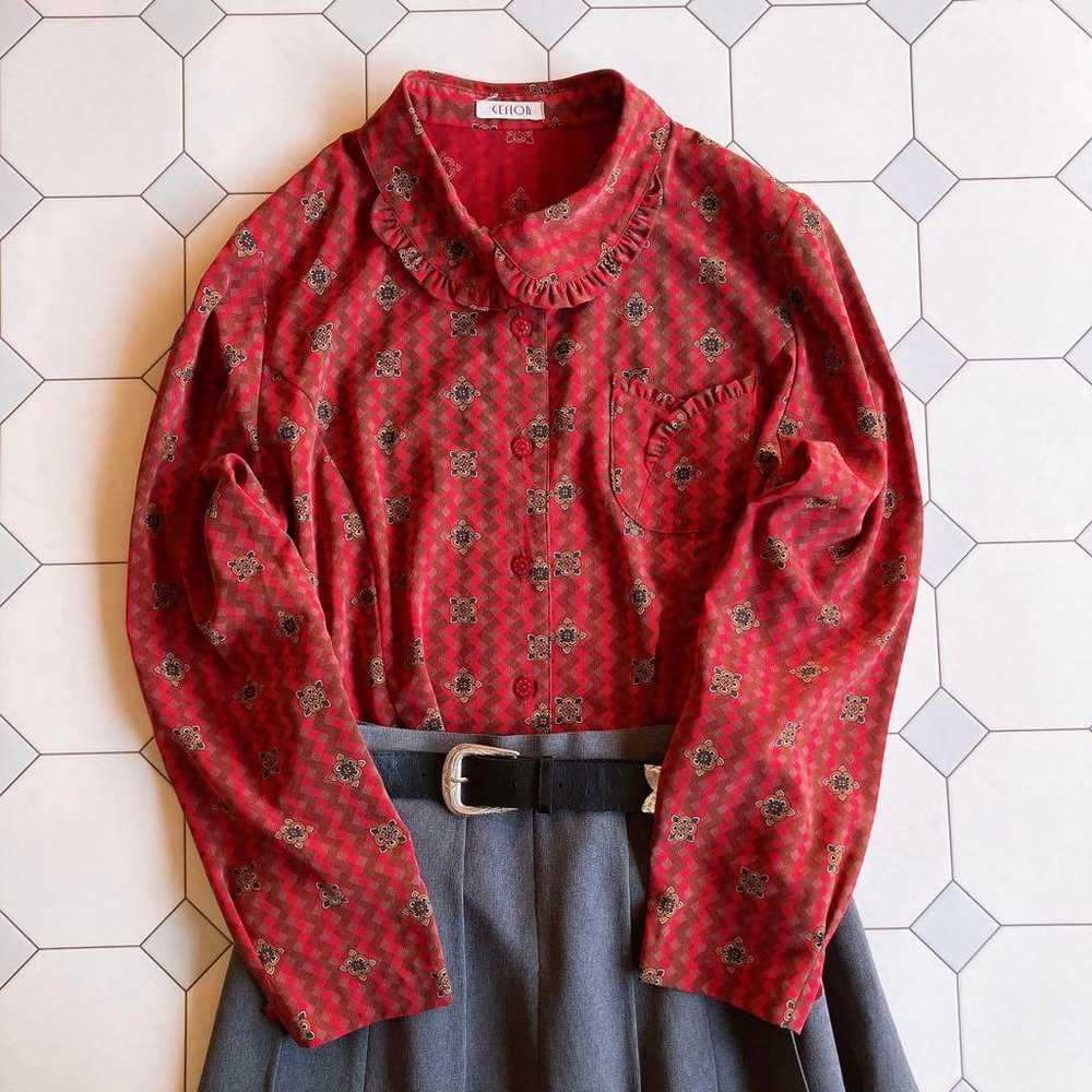 Used retro red patterned blouse vintage secondhand - image 1