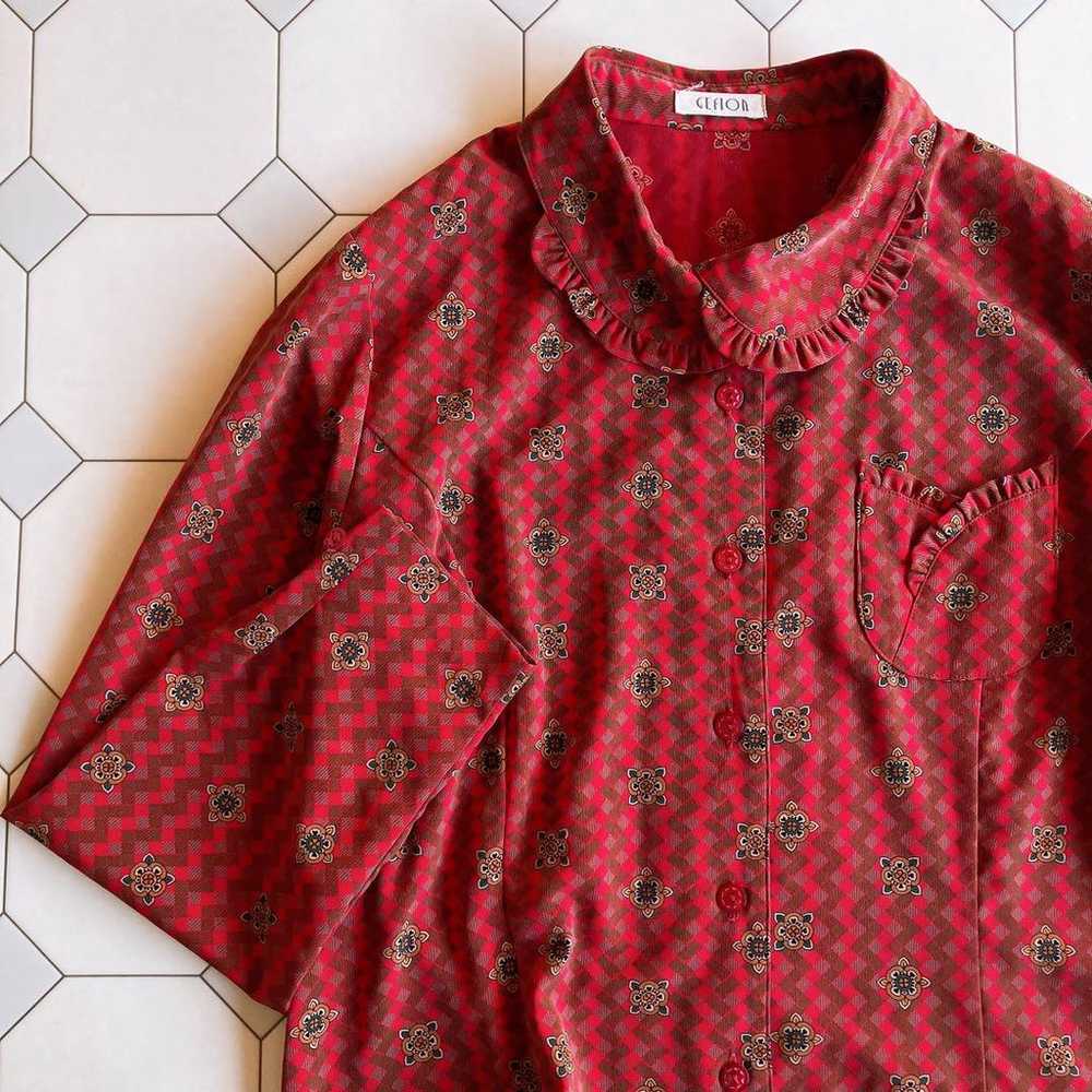 Used retro red patterned blouse vintage secondhand - image 7