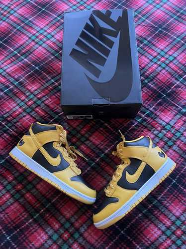 Sneakers × Streetwear × Wu Tang Clan Nike Dunk Hi… - image 1