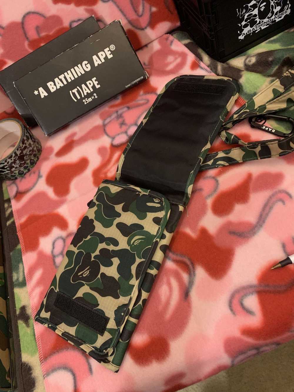 Bape Bape Folding Wallet Thing - image 6