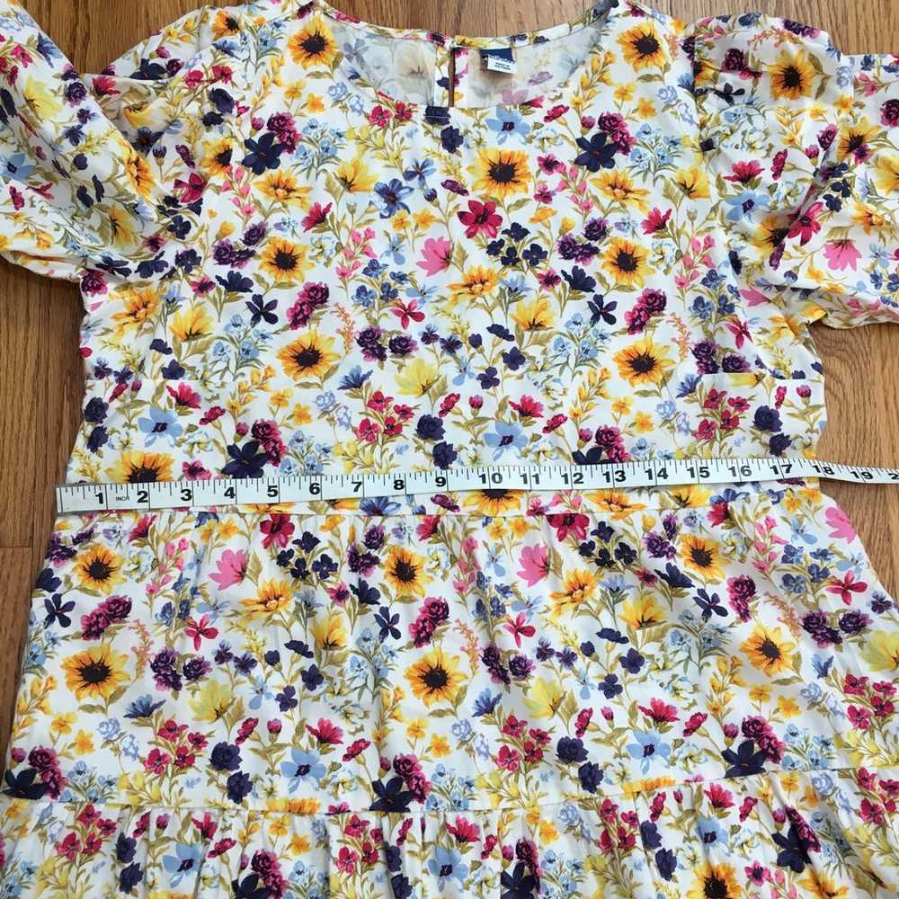 Old Navy Boho Yellow Floral Puff short Sleeve Tie… - image 8