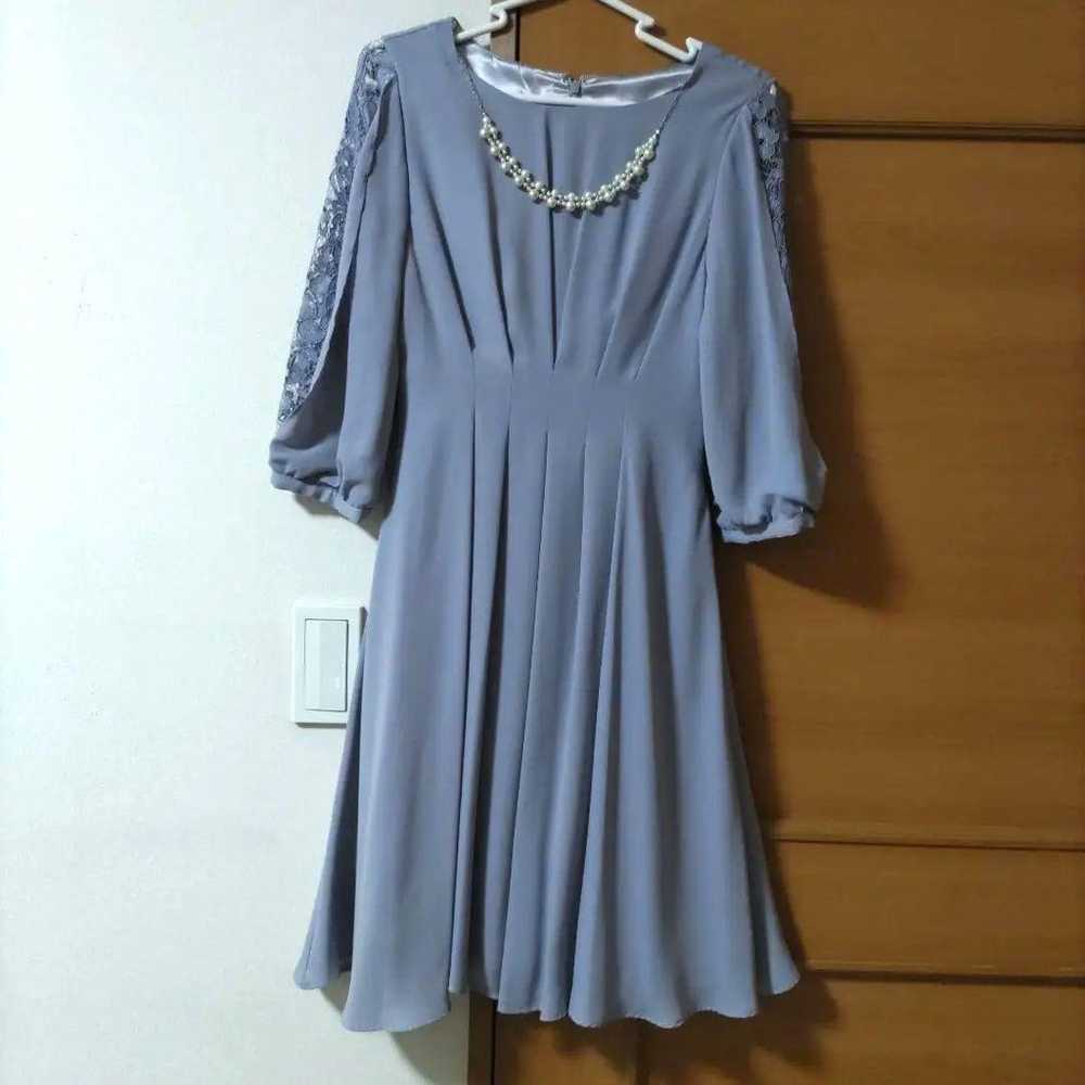 axes femme dress, size M - image 1