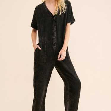 LACAUSA Marley Jumpsuit
LACAUSA Black Mineral Wash