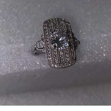 ️925/18k WHITEGOLD EMERALD CUT MOISSANITE