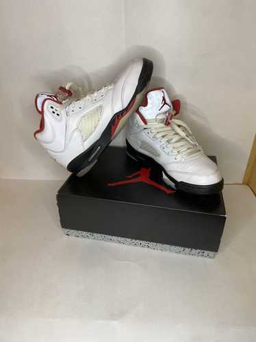 Jordan Brand Size 7- Jordan 5 Fire Red Silver Tong