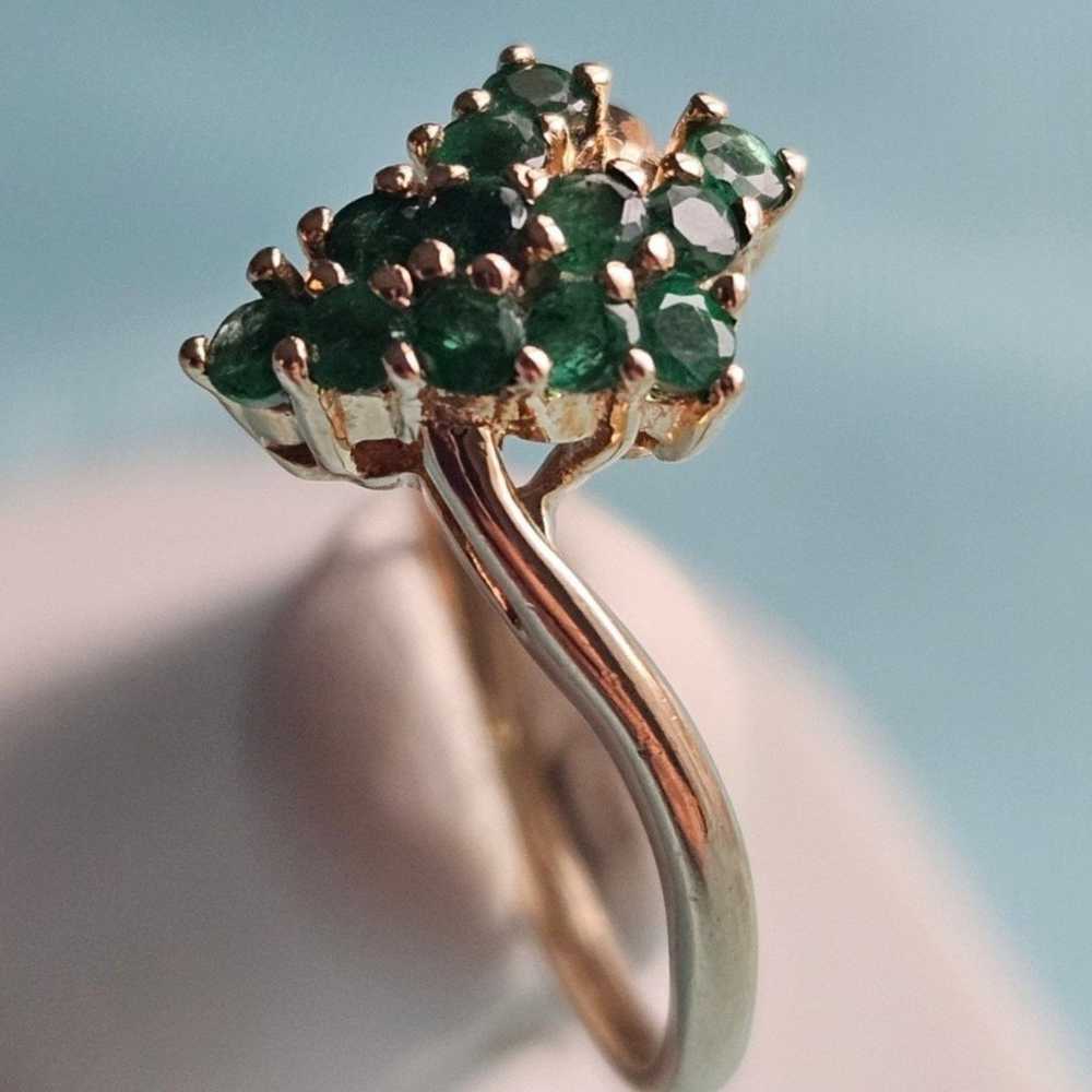 Gorgeous 14k Gold And Genuine Emeralds Ring - image 11