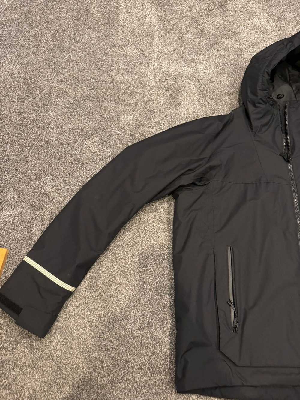 Helly Hansen Helly Hansen Waterproof Jacket - image 3