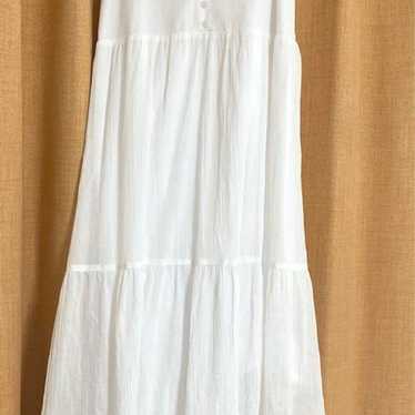 Uniqlo White Dress in Excellent Condition