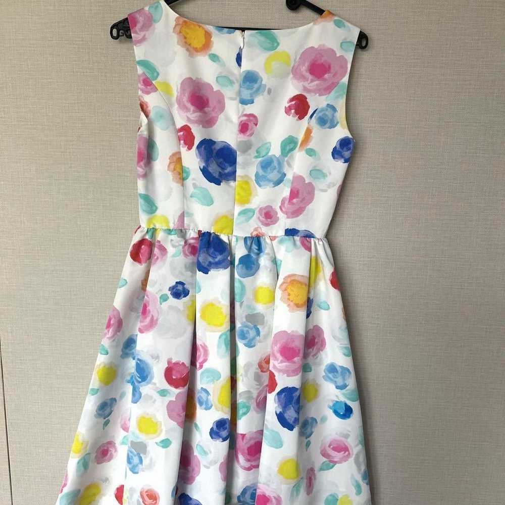 【Excellent Condition】Chesty Floral Sleeveless Kne… - image 5