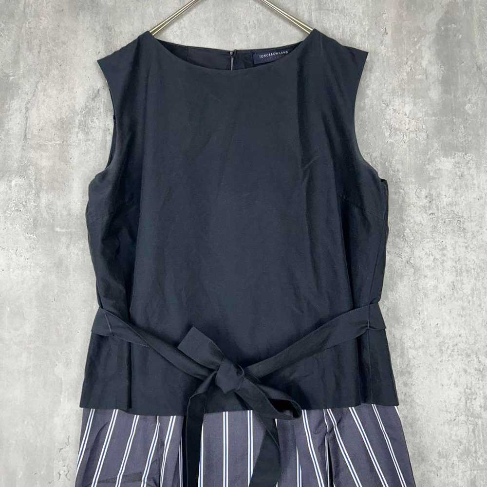 Tomorrowland Silk Docking One-piece Navy Stripe S… - image 4