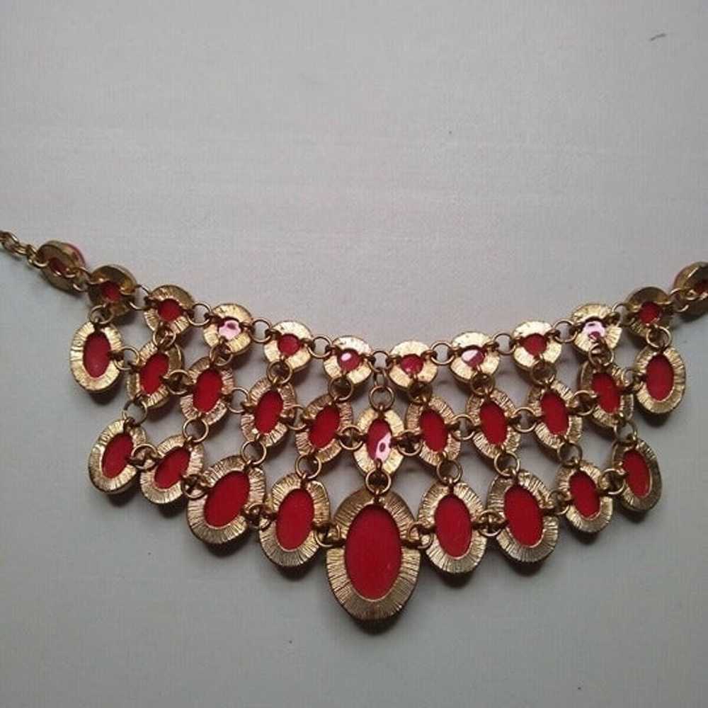 0336 Vintage 3-Strand Red Bubble Statement Neckla… - image 3