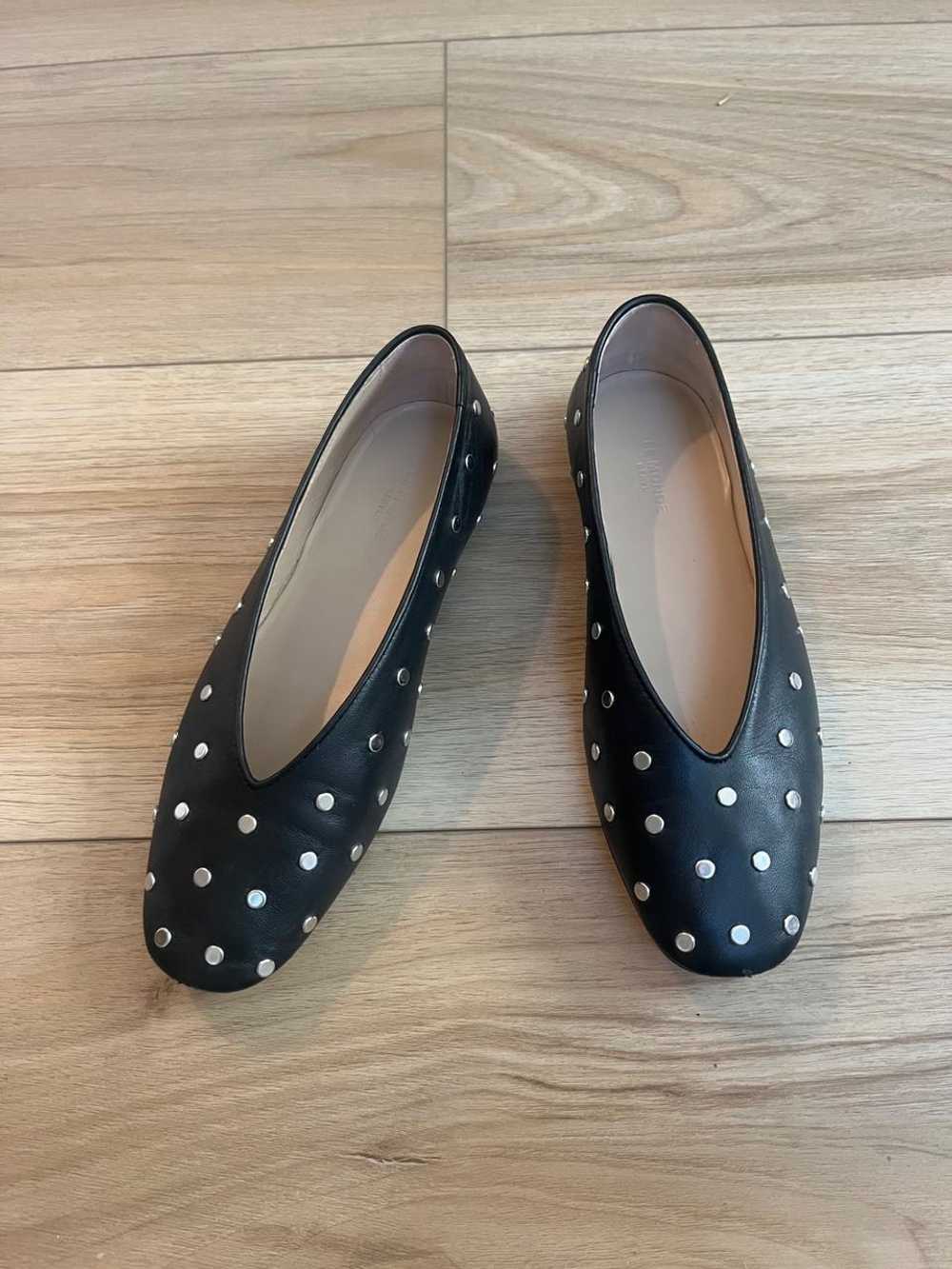 Le Monde Beryl Regency studded leather flats (37.… - image 3