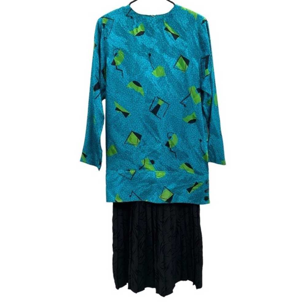 Vintage Maggy London 100% Silk Blue & Green Geome… - image 1