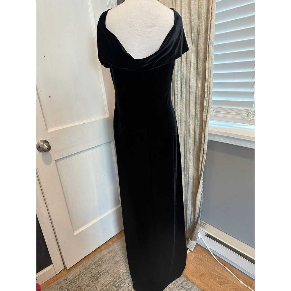 ROBBIE BEE size 12 (M Fit)black Velour long dress - image 3