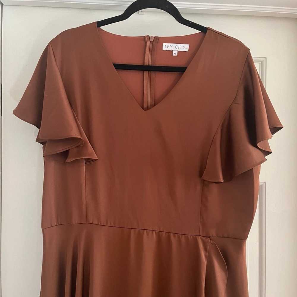 Ivy City brown satin dress - image 7