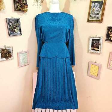 A very beautiful Turkish blue dress with a vintage