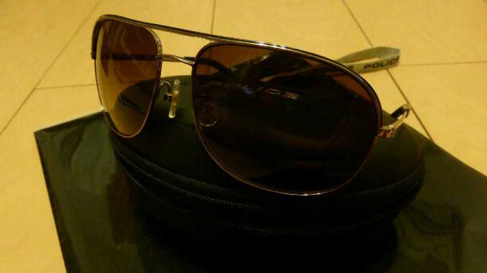 USED POLICE SUNGLASSES GOOD #7F36 - image 3