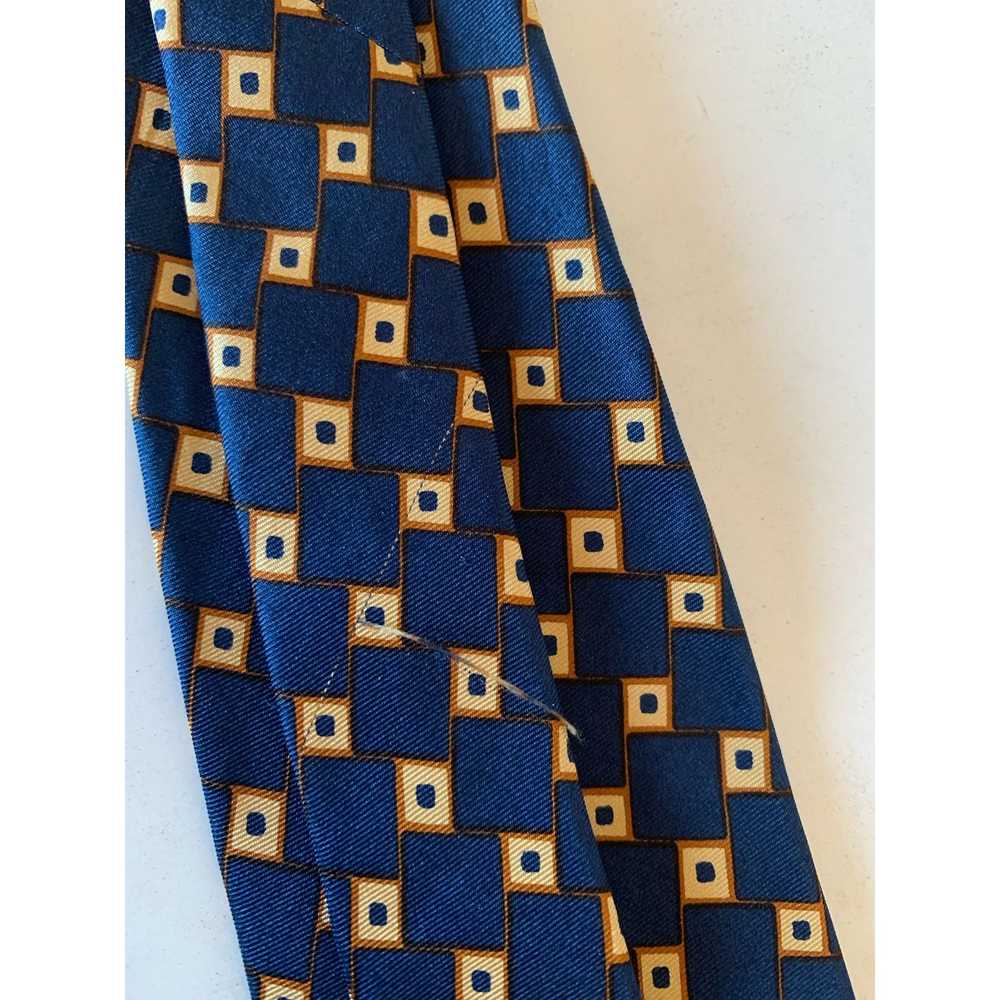 Fendi Fendi 100% silk tie blue, gold, tan. preown… - image 5