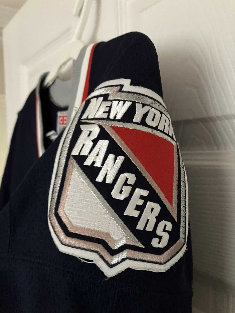 Ccm Vintage 90s New York Rangers Statue Of Libert… - image 4