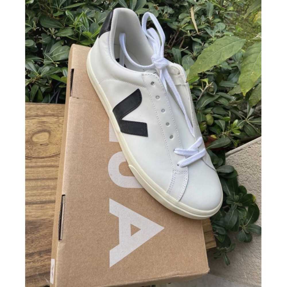 Veja V-12 leather low trainers - image 2