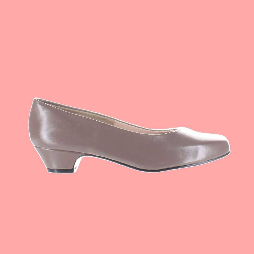 Vintage Luxurious Angel II Pumps for Women in Sof… - image 1