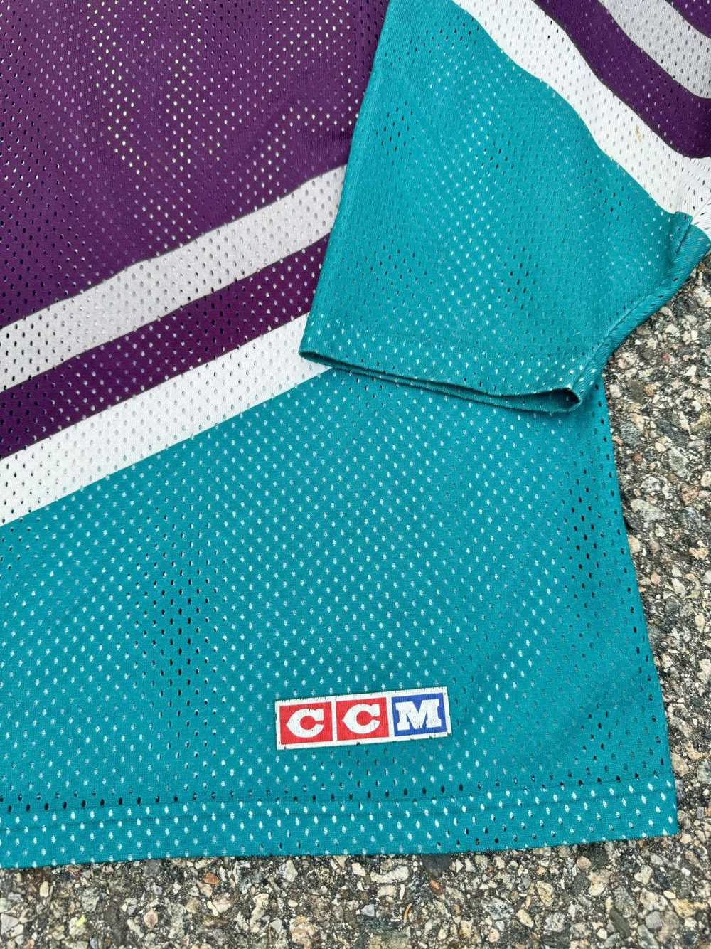 Ccm × Movie × Vintage Mighty Ducks CCM Vintage 90… - image 4