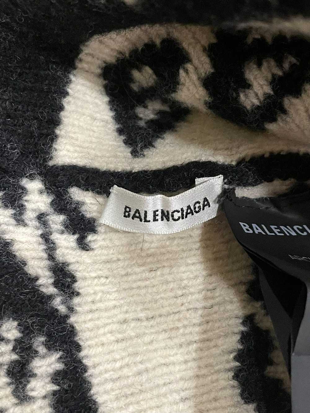 Balenciaga RARE Balenciaga All Over Logo Wool Bea… - image 5