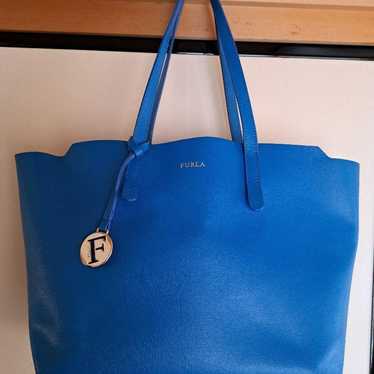 FURLA Sally M Leather Tote Bag