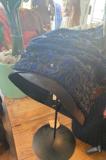 Vintage Schiaparelli Blue Black Appliqué Hat