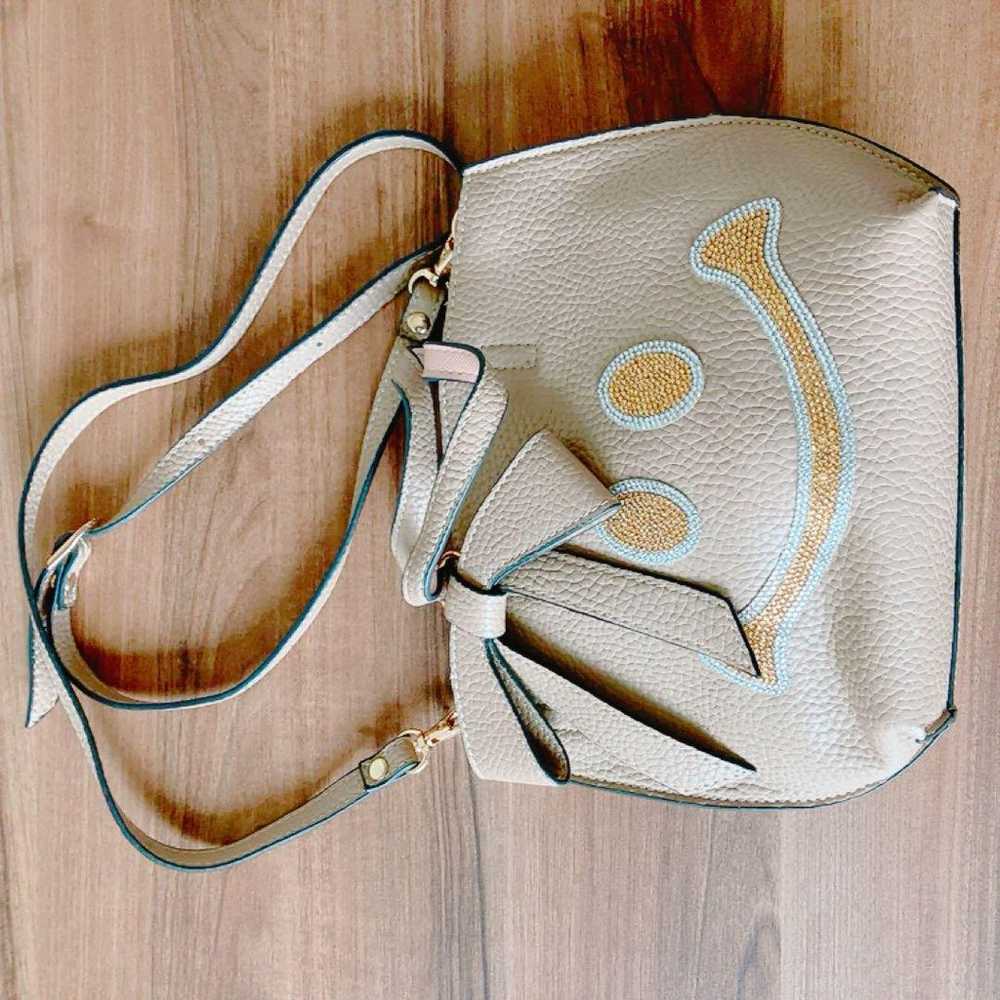 Beige Smile Mark Handbag - image 5