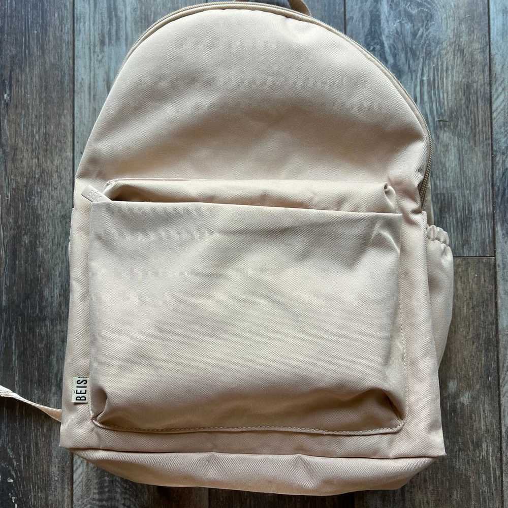 Beis Backpack - image 1