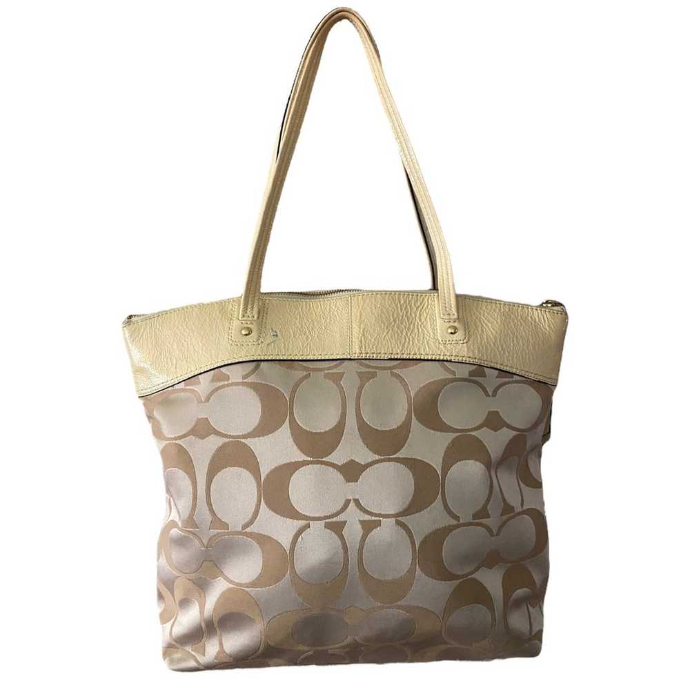 Coach Signature CC Laura Purse Tote F18335 - image 2