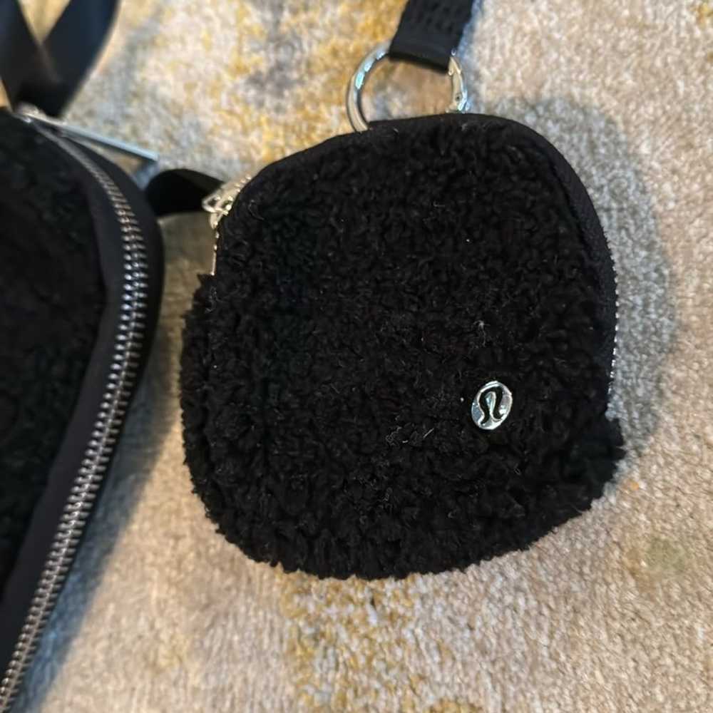 LULULEMON Modular Phone Crossbody Bag Fleece Blac… - image 4