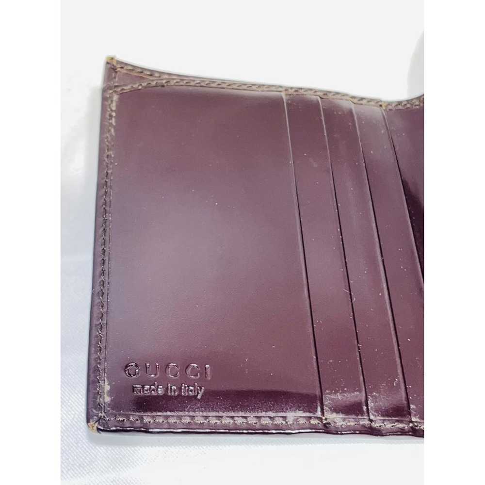 Gucci Interlocking patent leather clutch - image 7