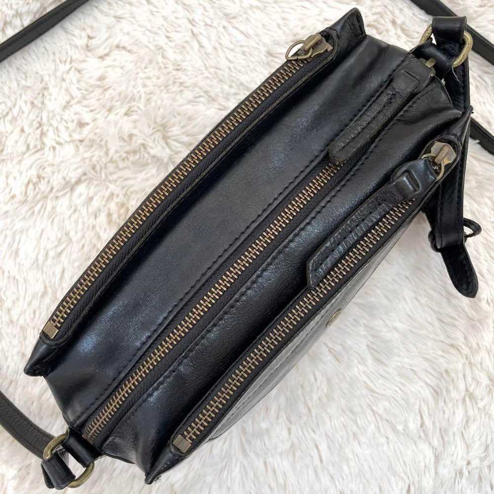 Beautiful item ✨ Dakota shoulder bag, three layer… - image 11