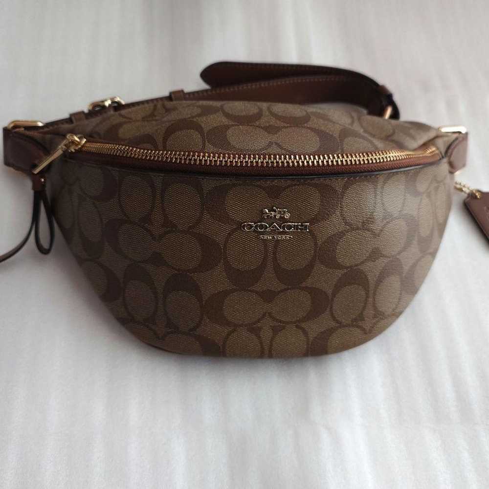 Pristine condition COACH waist bag body beige sig… - image 2