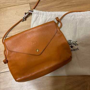 IL BISONTE LETTER Shoulder Bag - image 1