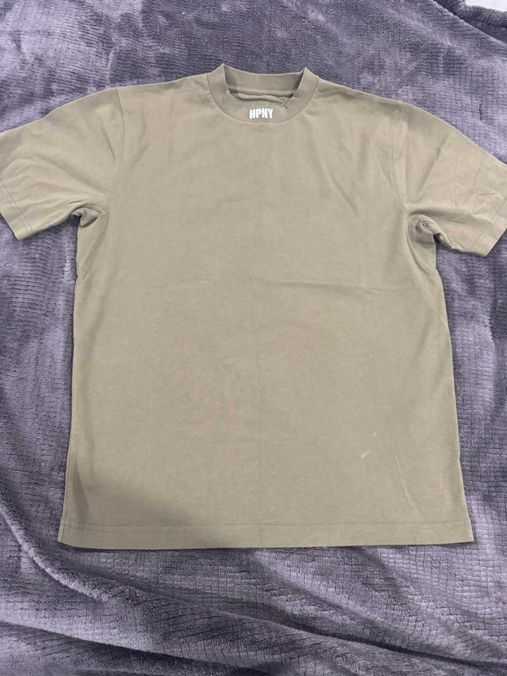 Heron Preston HERON PRESTON HPNY EMB TEE IN OLIVE - image 1