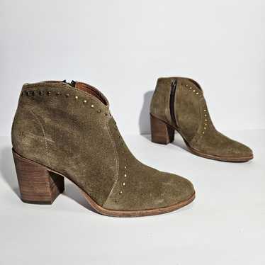 Frye FRYE Tan Suede Studded Nora Side Zip Booties